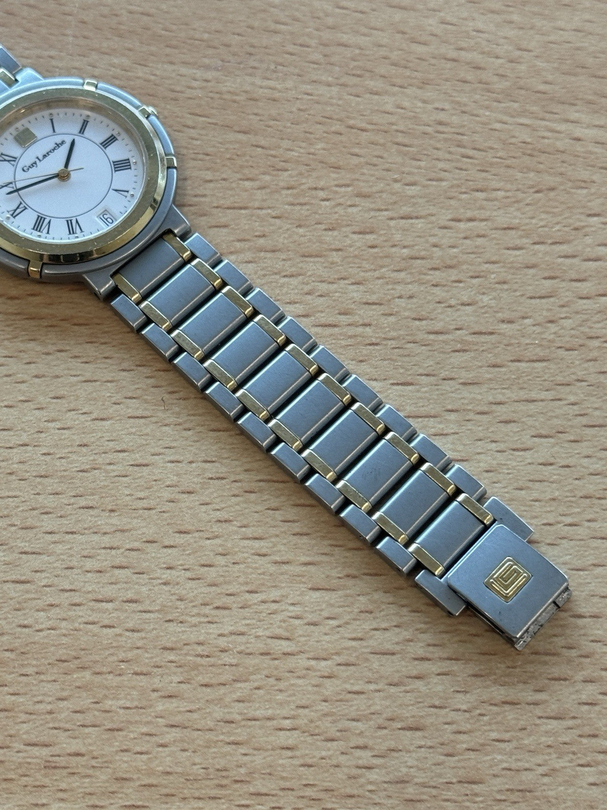 Guy Laroche Two Tone Vintage Watch Swiss Made Roman Numerals Quartz Working 32mm