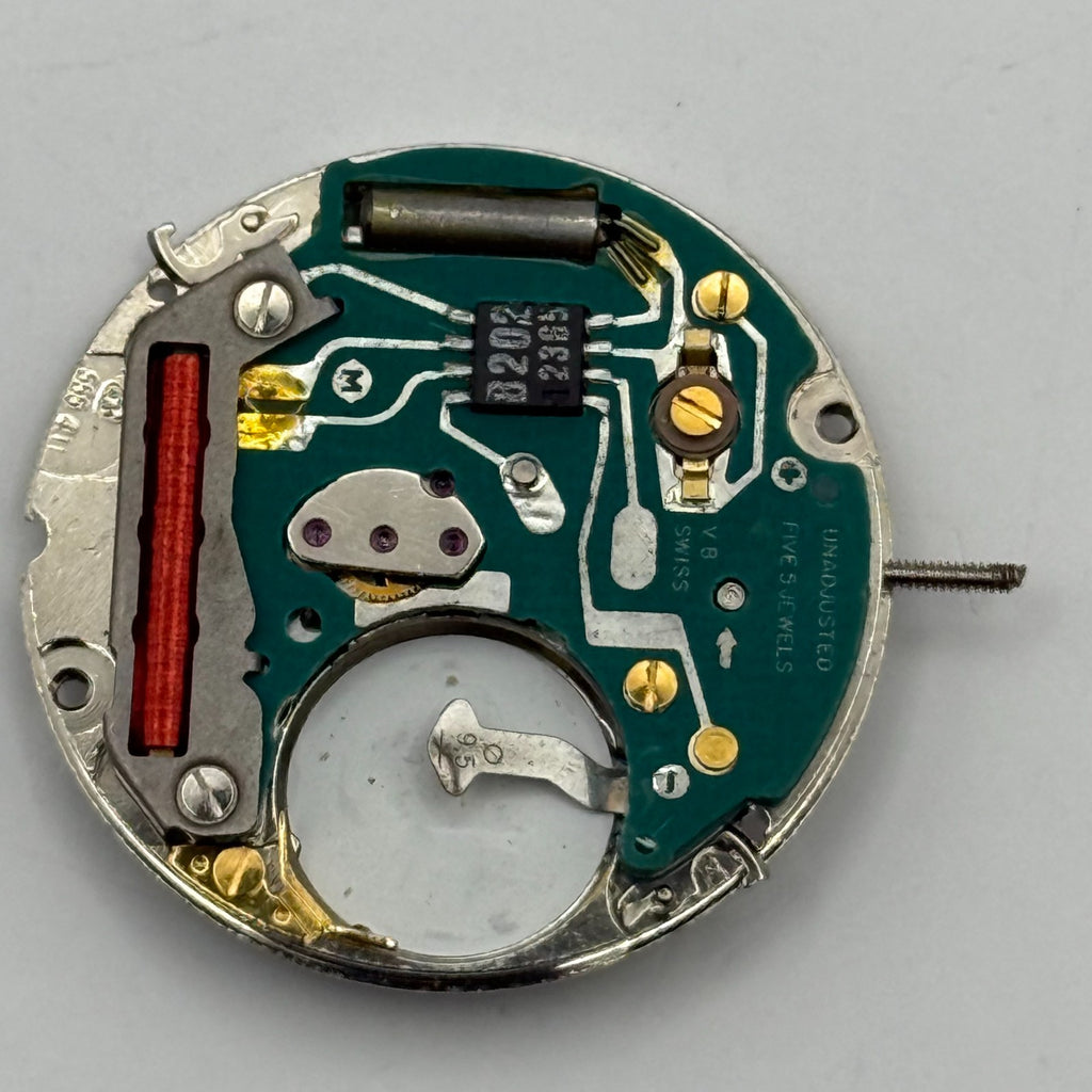 ETA 555.411 Watch Movement Running Quartz Swiss 5 Jewels Parts Repair 23.8mm