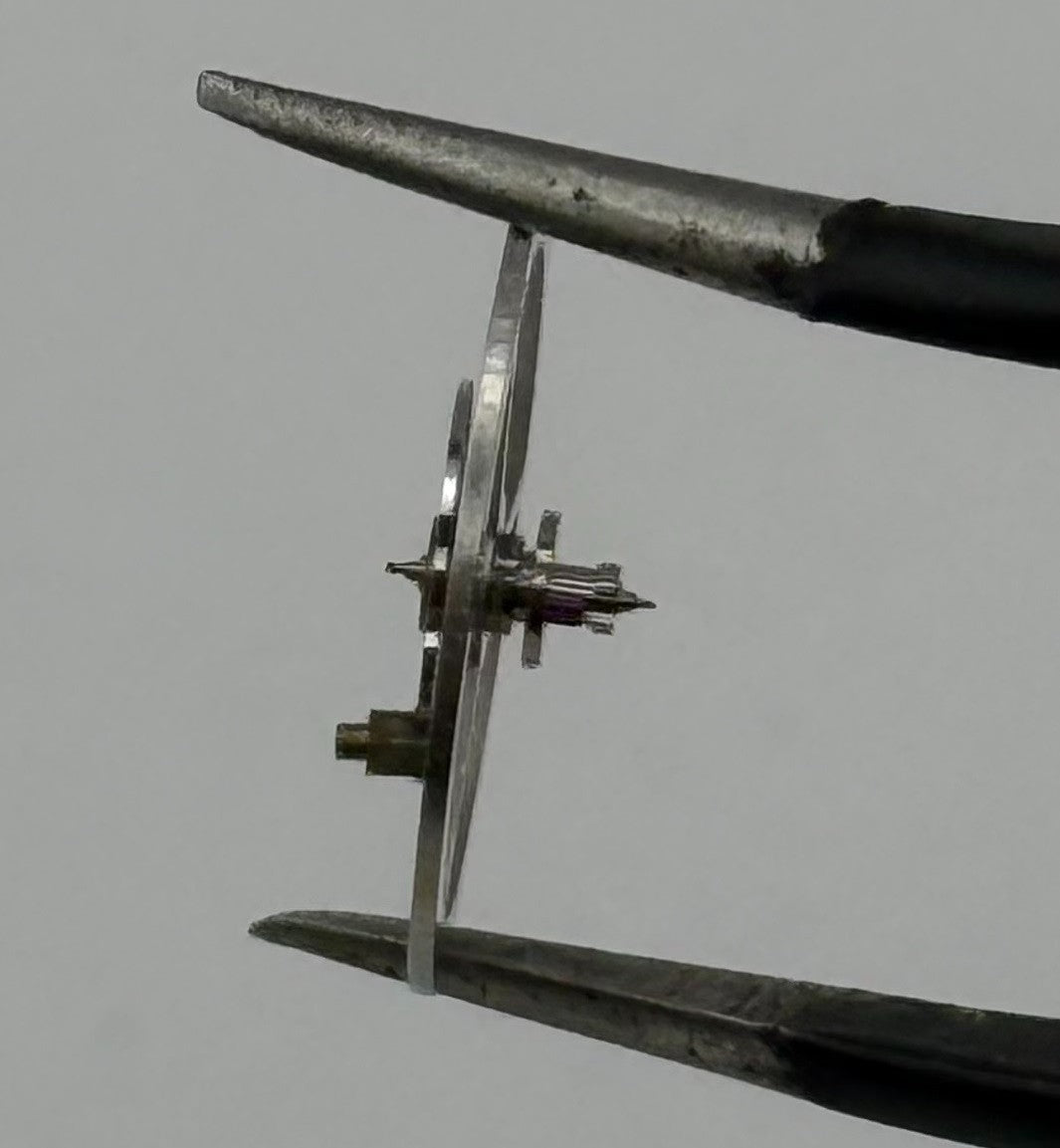BFG 582 Balance Wheel Complete And Spring 10½’’’ Renata 1789 Watch Movement Part