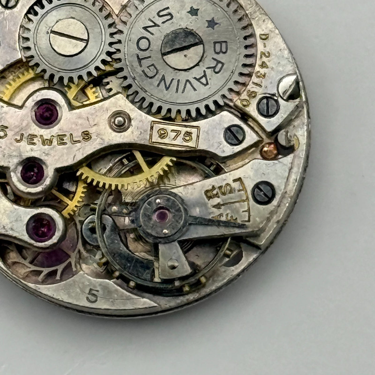 Bravingtons 975 Watch Movement Renown Sub Seconds Manual Vintage Parts 21.9mm