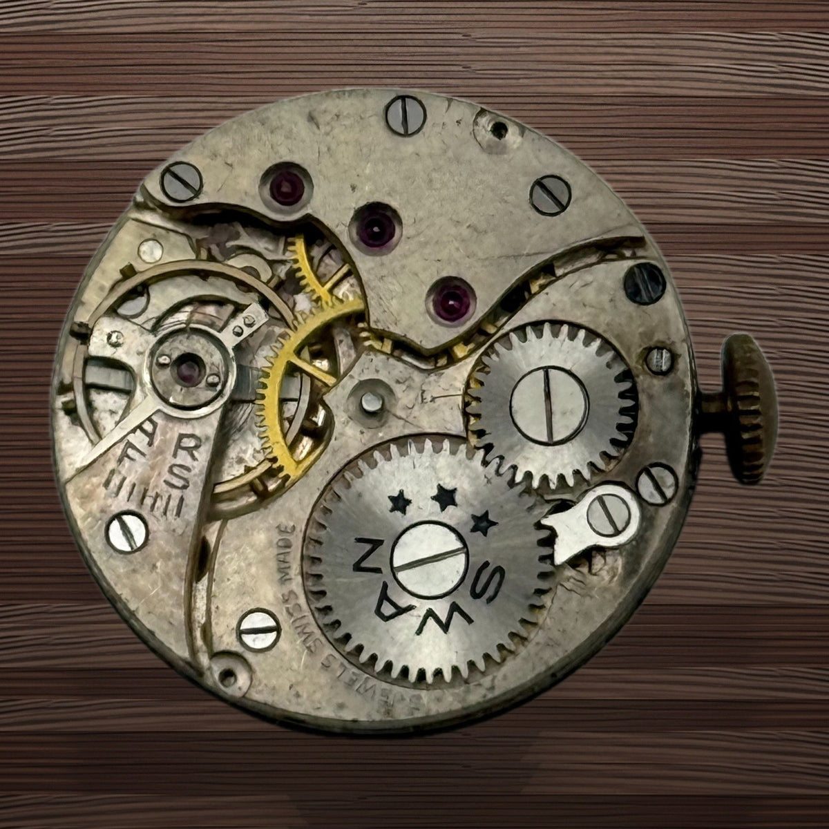 RWT Watch Movement - Record Swan 15 Jewels - For Parts / Repair - 21.7mm