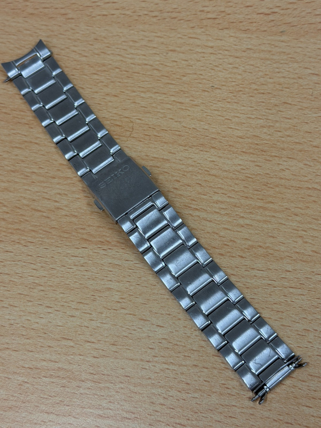 Seiko M0EV.D.W Bracelet - 424 - 20mm Ends - Stainless Steel