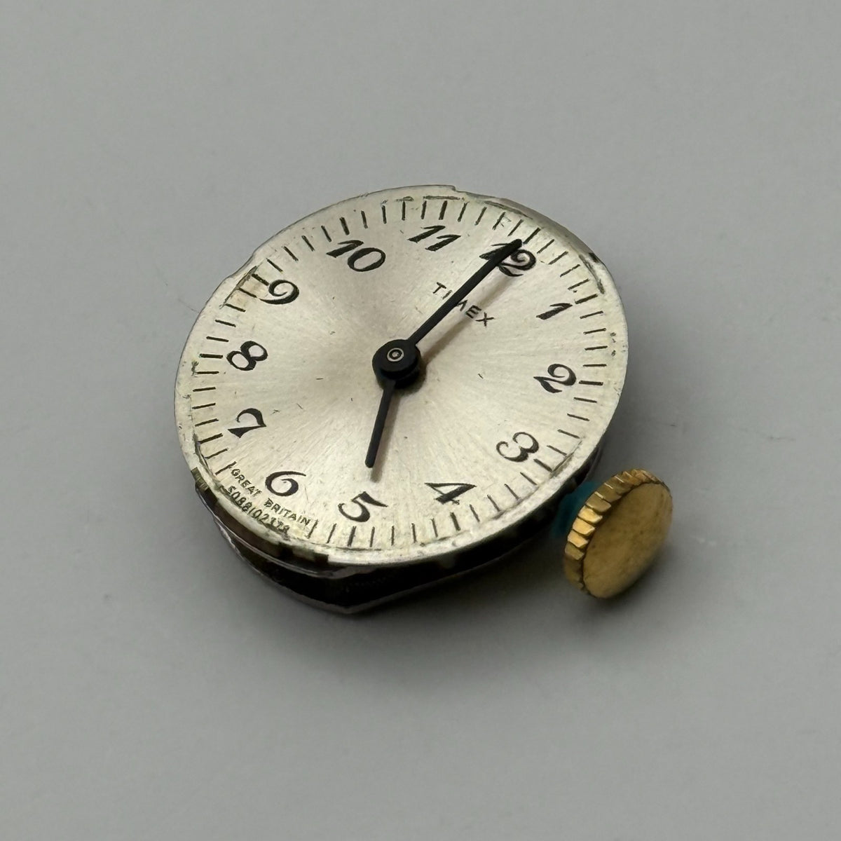 Timex 482 Watch Movement Great Britain 0 Jewel Manual Wind Parts Repair 18.1mm
