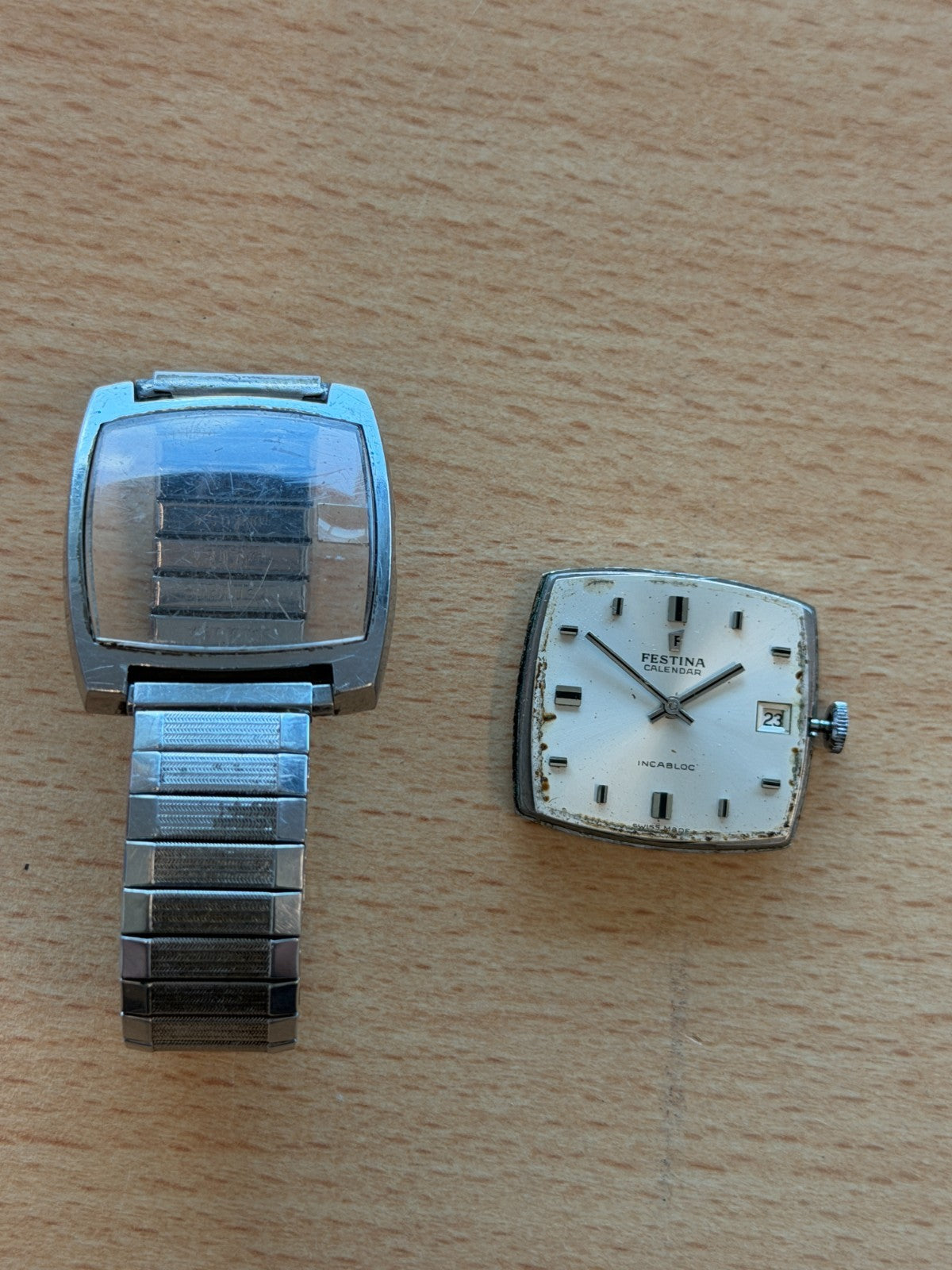 Festina Calendar Vintage Men's Watch - Mechanical - Running - Peseux 7046