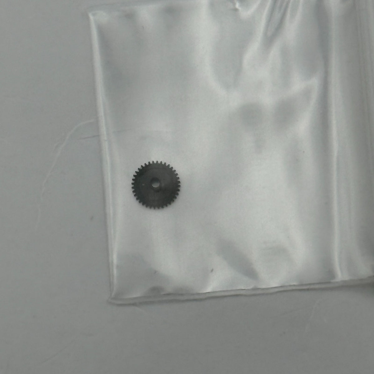 Miyota 6L32 Watch Movement Quartz Japan Untested Parts Repair Spares 15.3mm