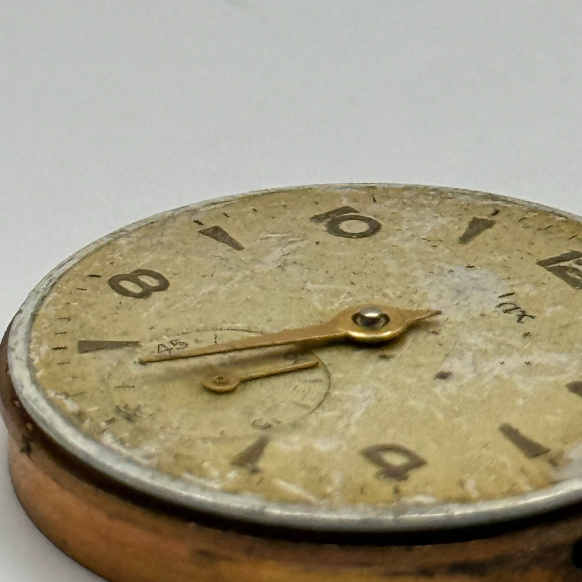 Audaux 180 Watch Movement - Running - For Parts / Repair - 25.6mm
