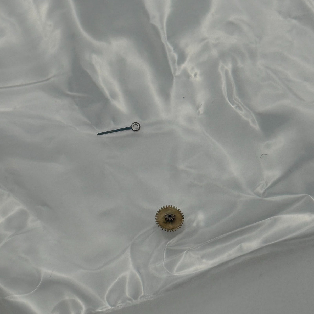 Peerex Ladies Watch Movement - For Parts / Repair