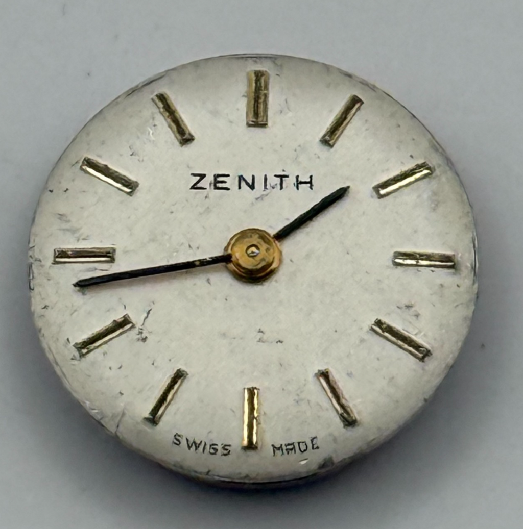 Zenith 1100 Watch Movement Movado Fries Ladies 17 Jewels Manual Wind Parts 11.6m