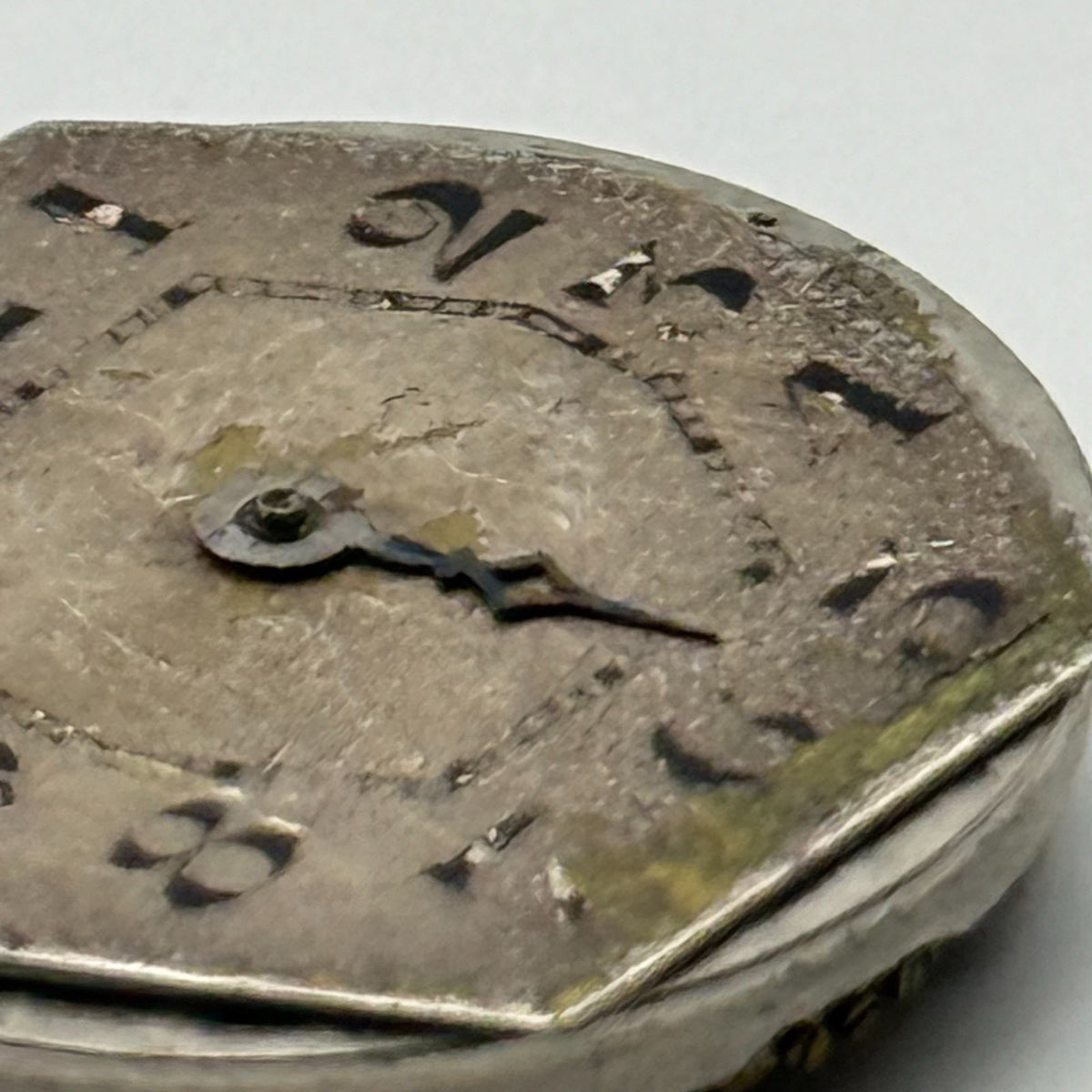 Syren 205 Watch Movement Swiss Manual Wind Vintage Parts Repair 19.1mm