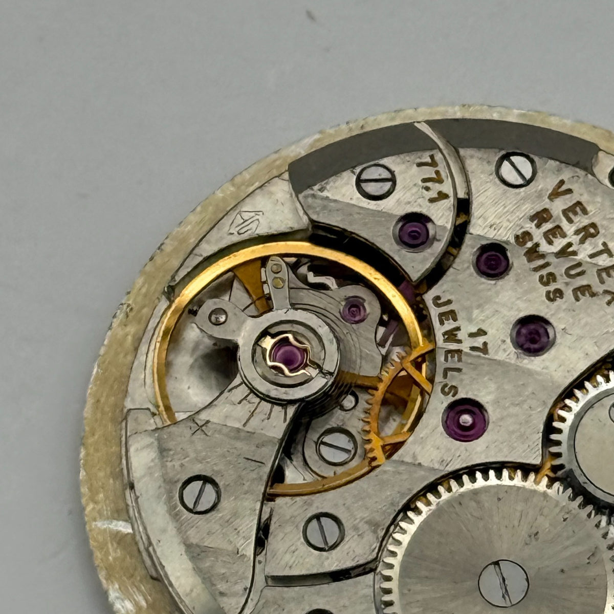 Vertex Revue 77.1 Watch Movement 17 Jewels Swiss Running Manual Wind Parts 26mm