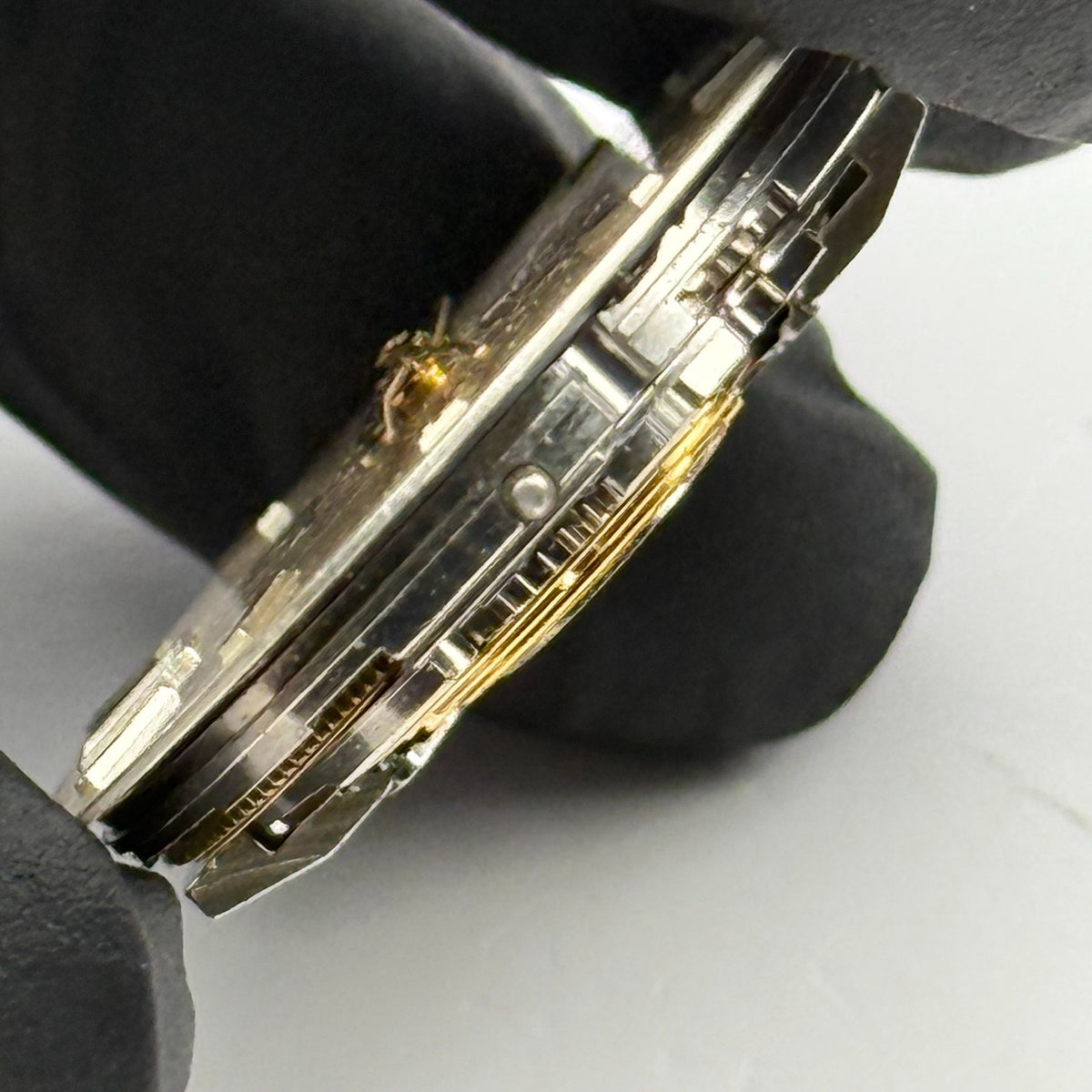 MSR S76-28 Watch Movement - Garrard Automatic - For Parts / Repair - 25.9mm