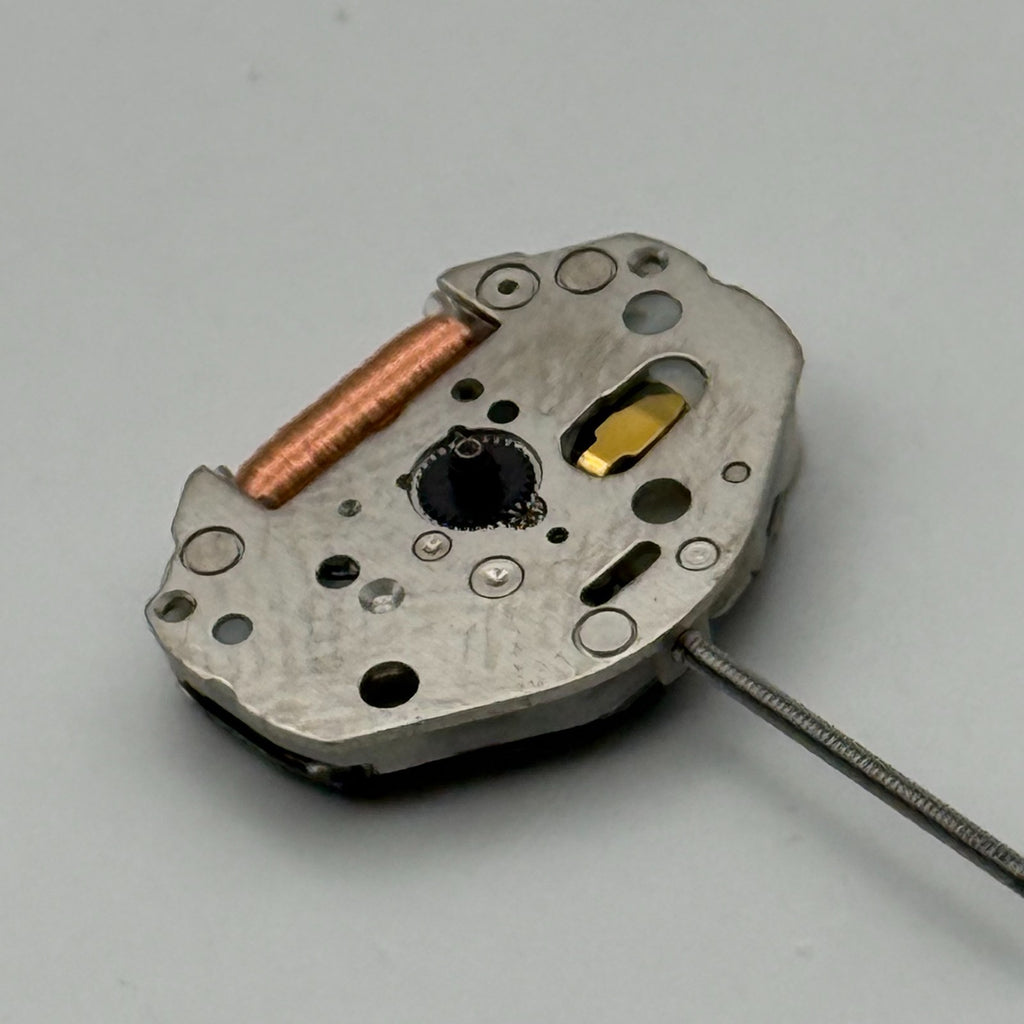 Miyota 2035 Watch Movement Quartz Japan Untested Parts Repair Spares 15.3mm