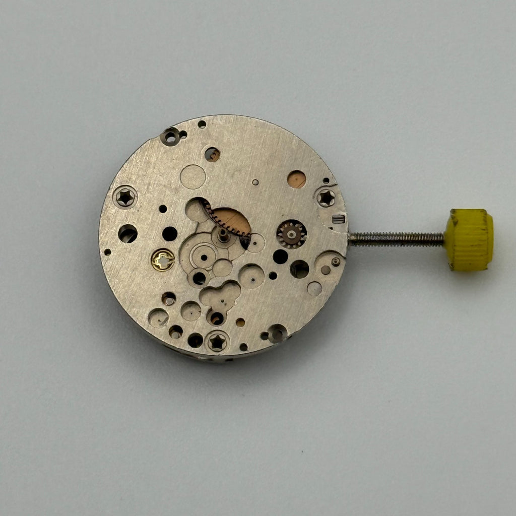 EB 8450 Watch Movement - Bettlach 8450 - Running - For Parts / Repair