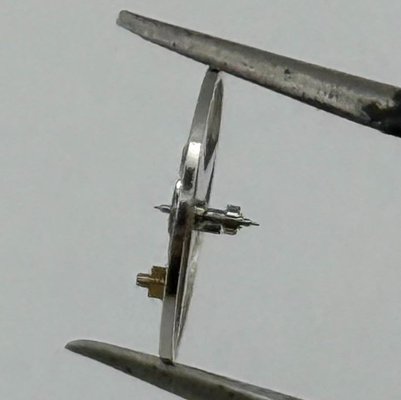 Brac 2100 Balance Wheel Complete And Spring 9¼’’’ 1852 Watch Movement Parts NOS