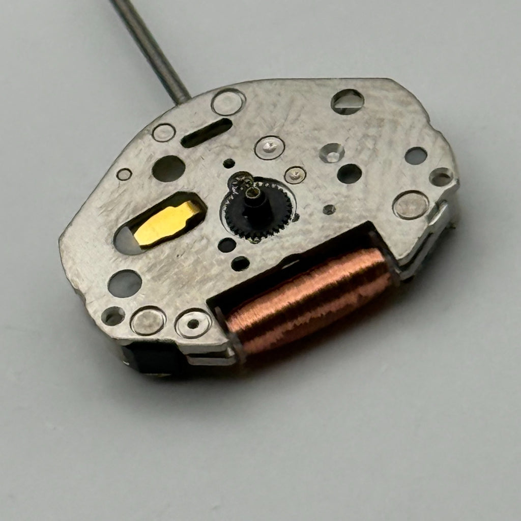 Miyota 2035 Watch Movement Quartz Japan Untested Parts Repair Spares 15.3mm