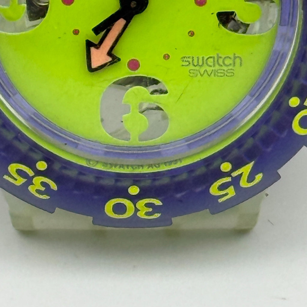 Vintage Swatch Scuba 200 Watch SDN103 Spray Up 1992 ETA Quartz Swiss 40mm Parts 