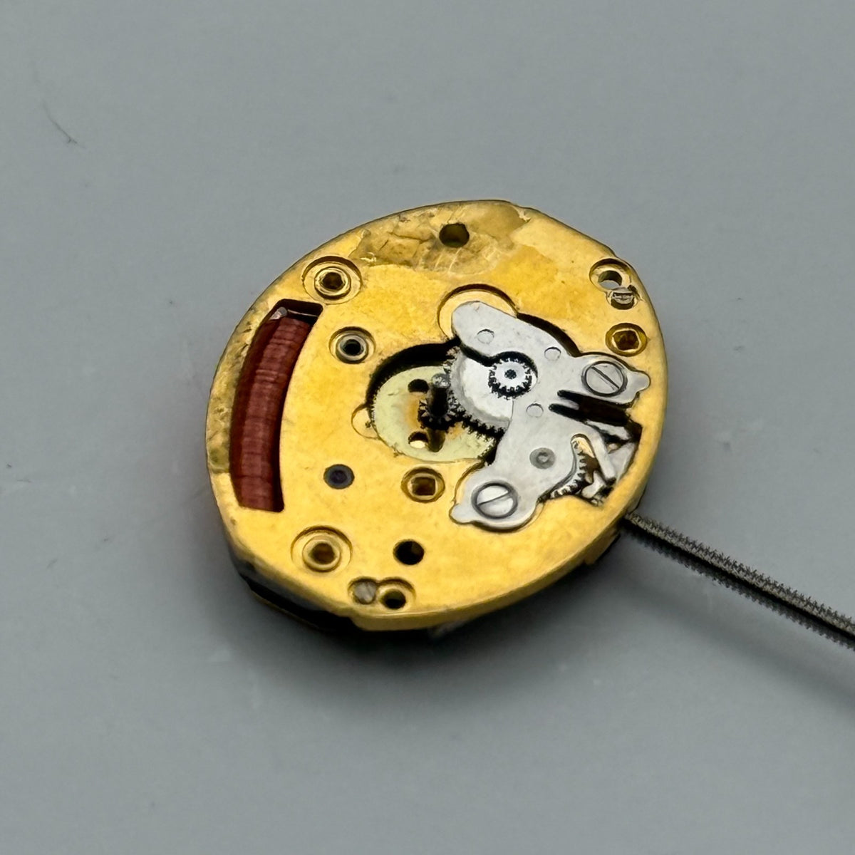 ISA 257 Watch Movement Quartz 2 Jewels Swiss Untested Parts Repair Spares 13mm