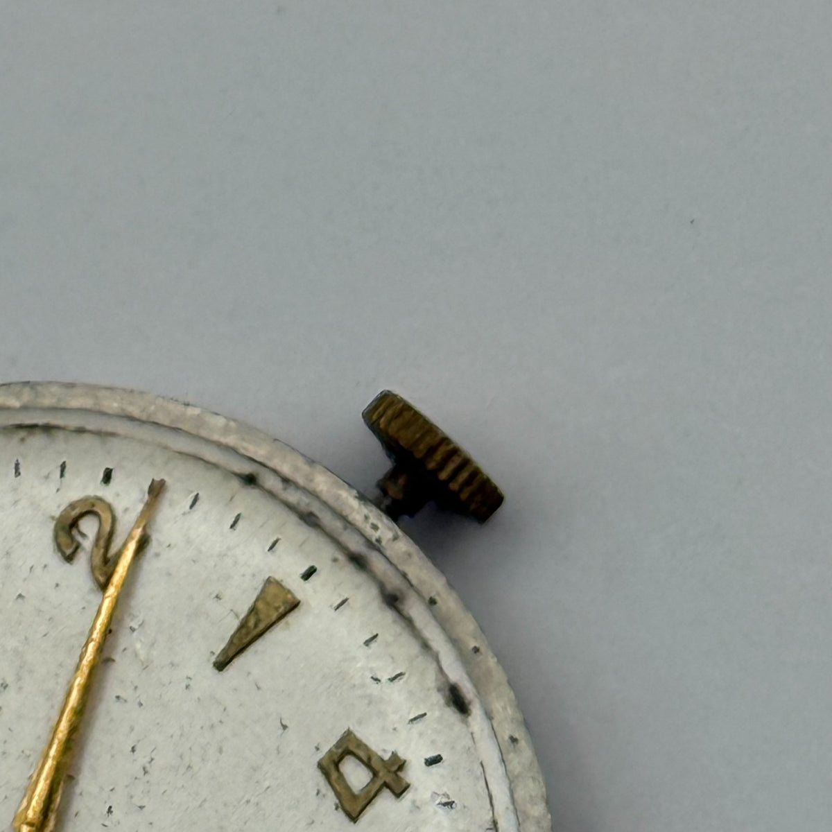 Record 620 Watch Movement - Running - For Parts / Repair - 26.5mm