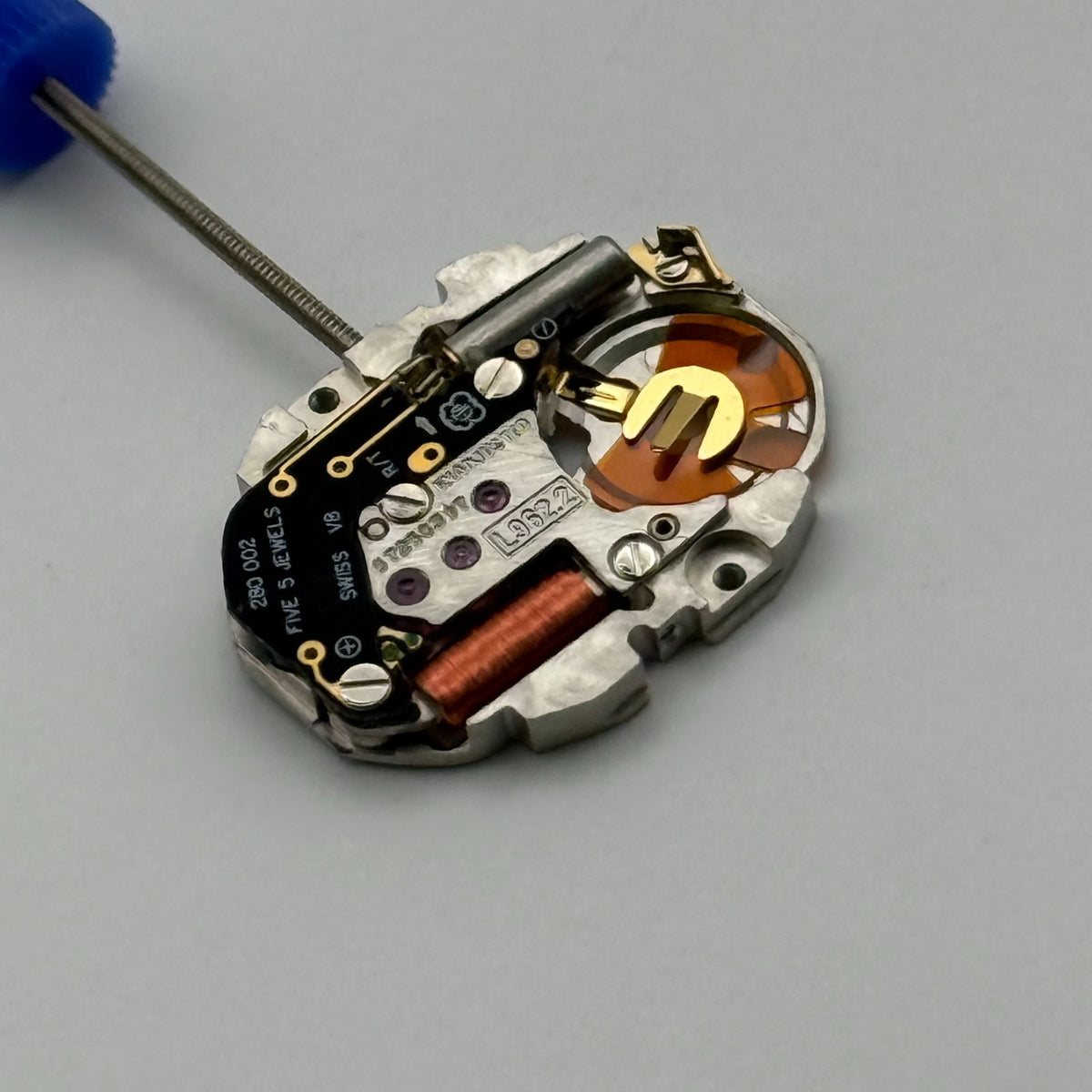 ETA 280.002 Watch Movement Running Quartz 5 Jewels Swiss Parts Repair 8.4mm