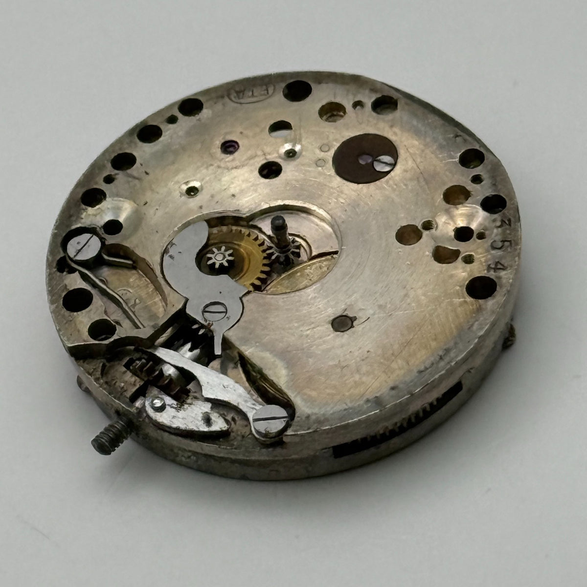 ETA Watch Movement 15 Jewels Swiss Manual Wind Vintage Parts Repair 23.2mm