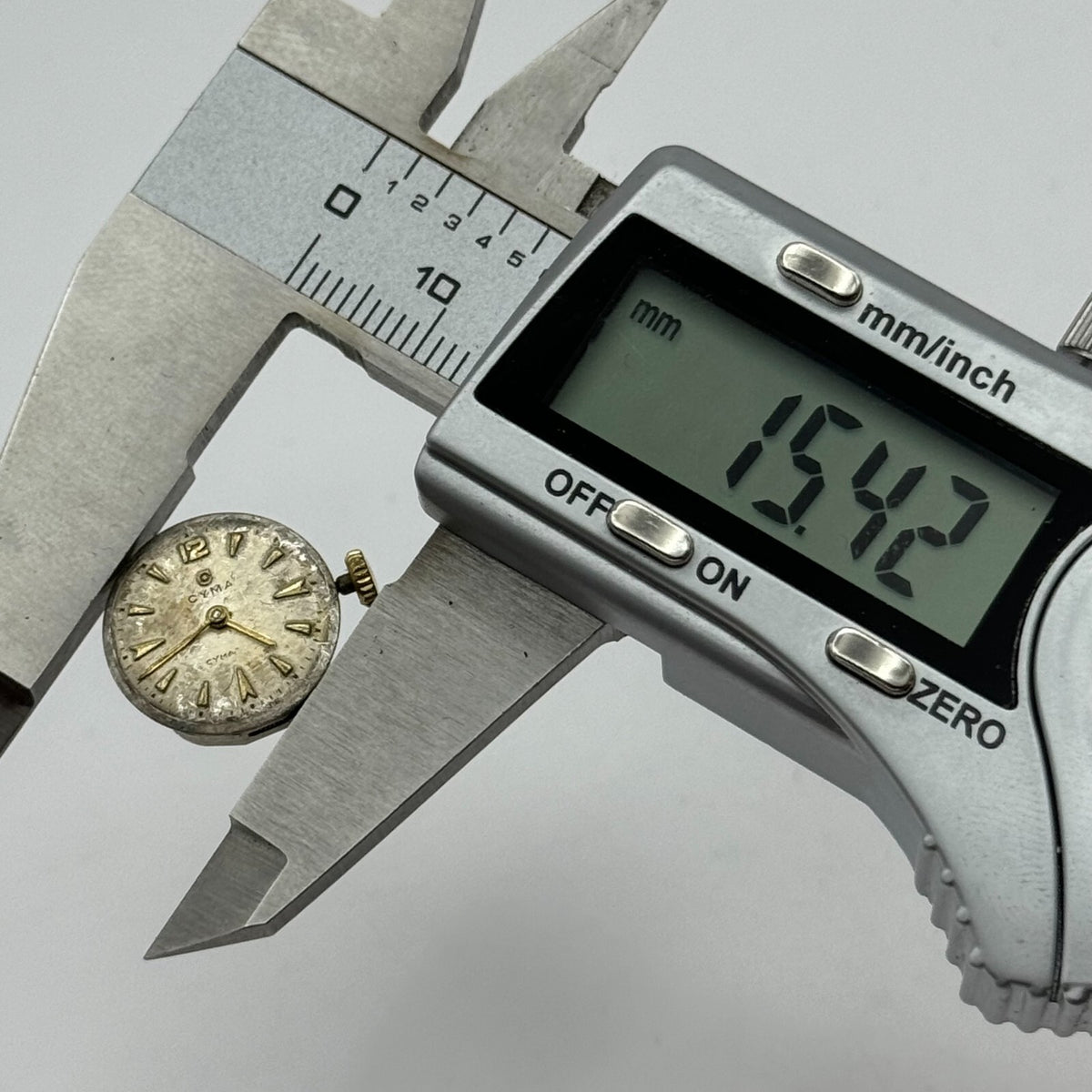 Cyma 434K Watch Movement - Tavannes Ladies - For Parts / Repair - 11.6mm