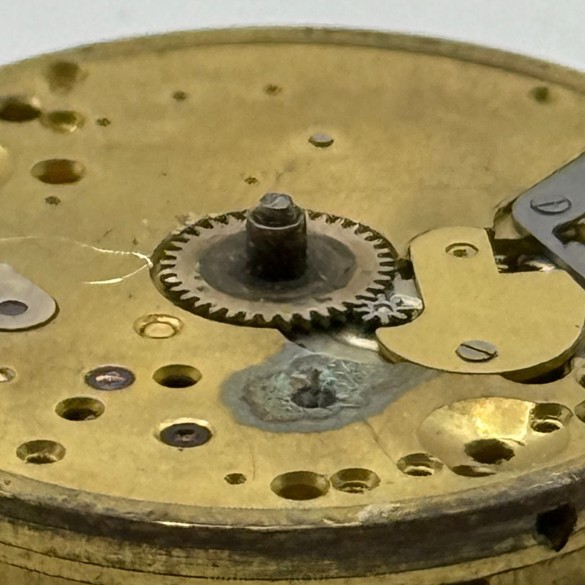 Unidentified Watch Movement Running 15 Jewels Swiss Manual Wind Parts 24.9mm