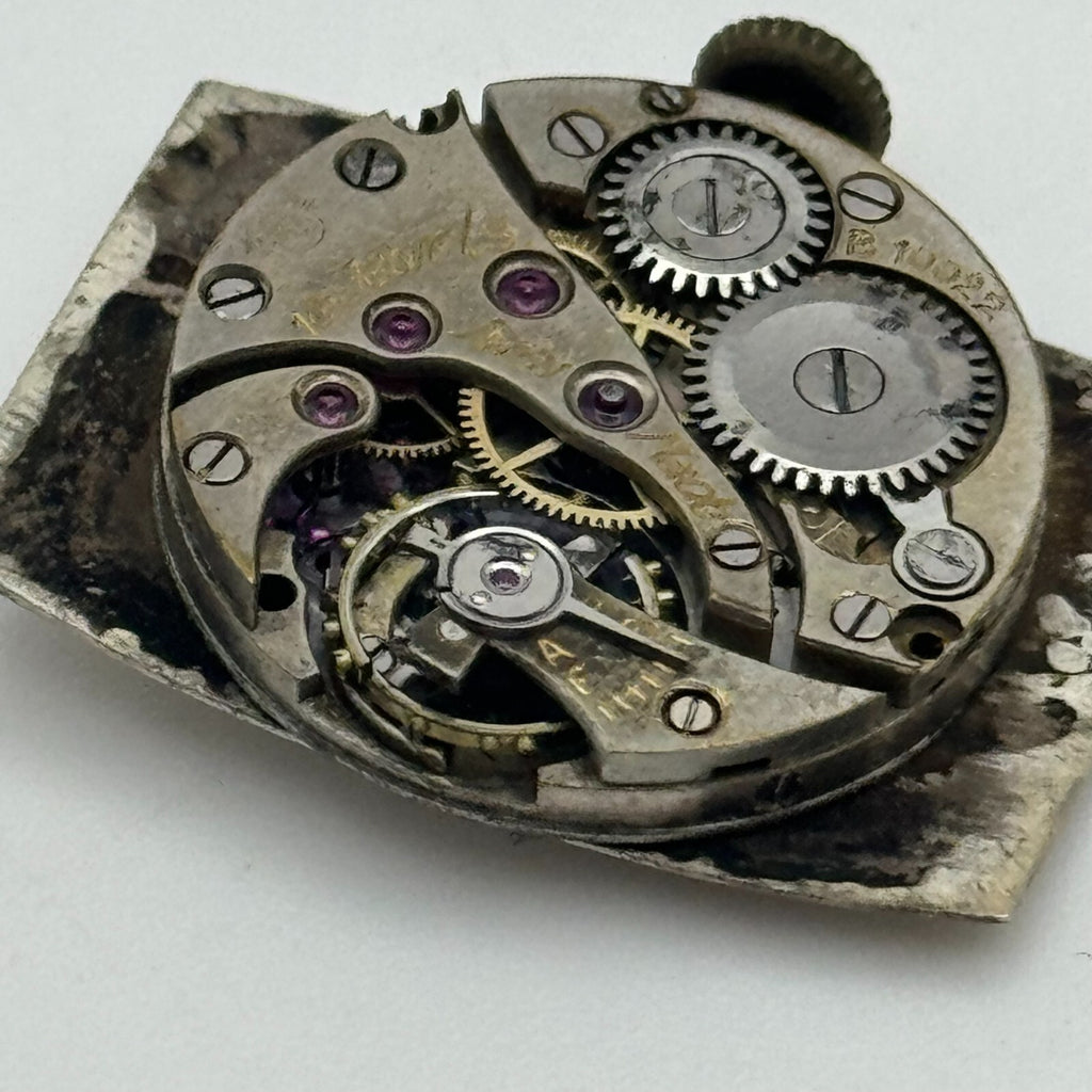 Dreadnought B.10022 Watch Movement Manual Wind 16 Jewels Swiss Made Parts 19.7mm