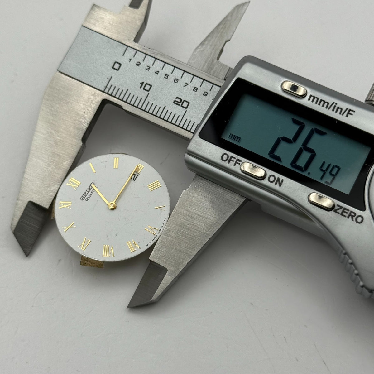 Seiko 7N20-6161 Watch Dial White Japan Vintage Spare Parts Repair 26.4mm