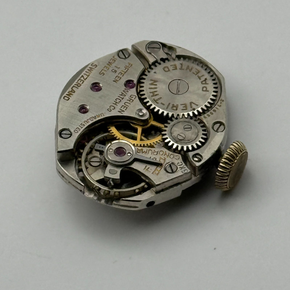 Gruen 211 Watch Movement Veri-Thin 15 Jewels Switzerland Manual Parts 15.3mm