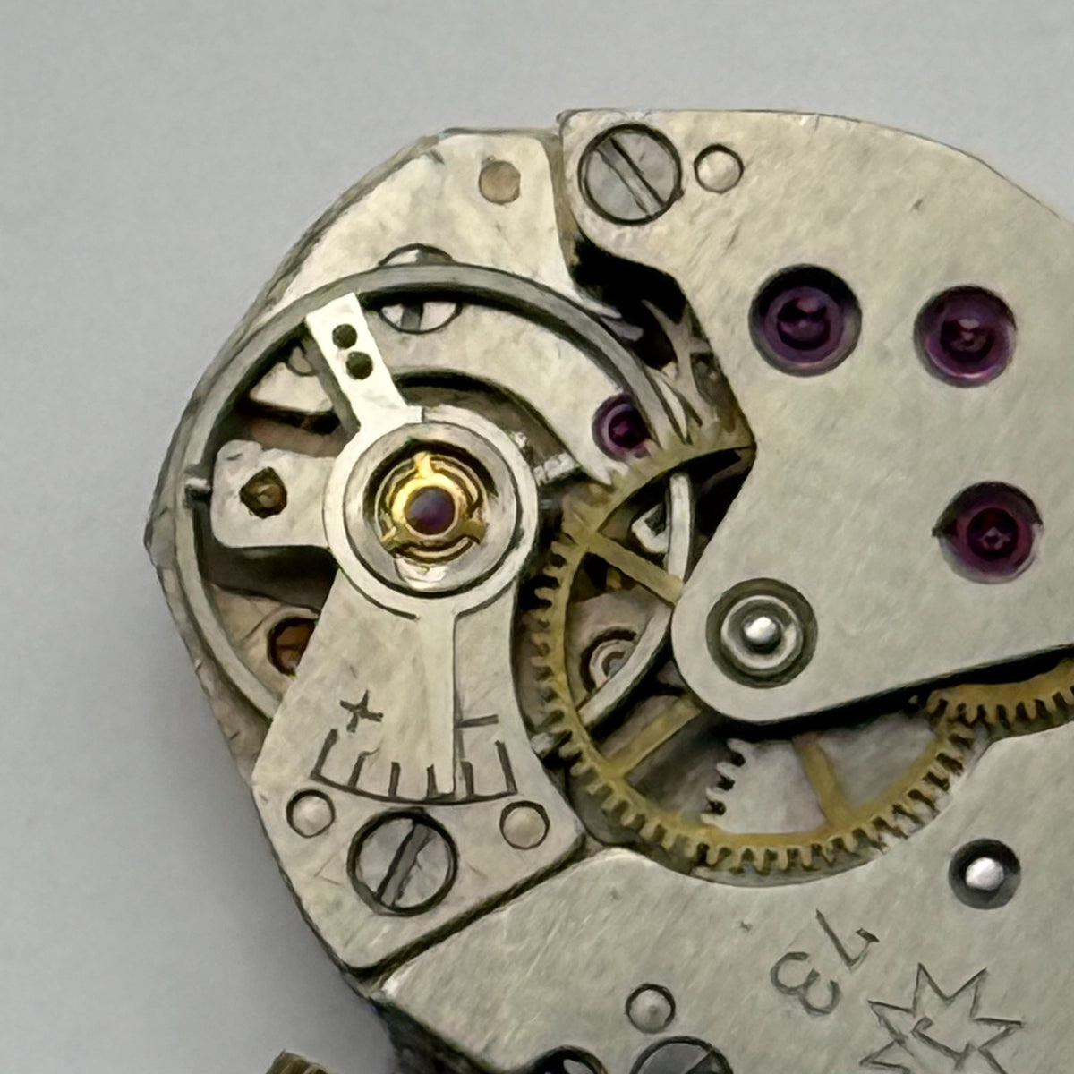 Junghans J73 Watch Movement Running Germany 15 Jewels Manual Wind Parts 15.2mm