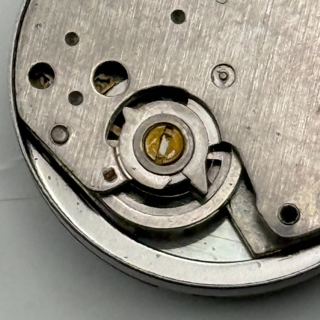Timex 465 Watch Movement Great Britain Brown Dial Vintage Parts Repair 15.1mm
