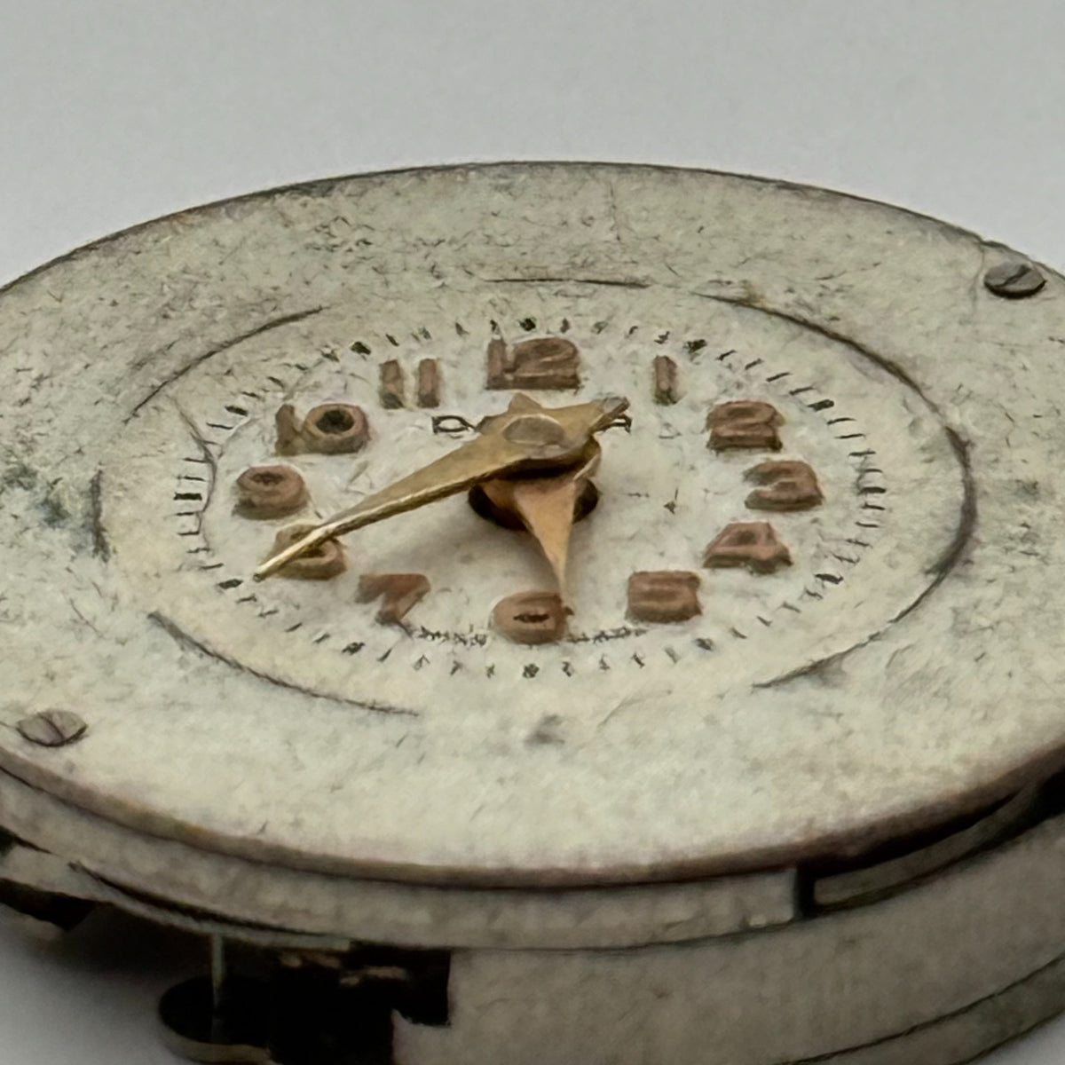 EB Bettlach 1431N Watch Movement Davar 1 Jewel Swiss Rare Parts Repair 19.7mm
