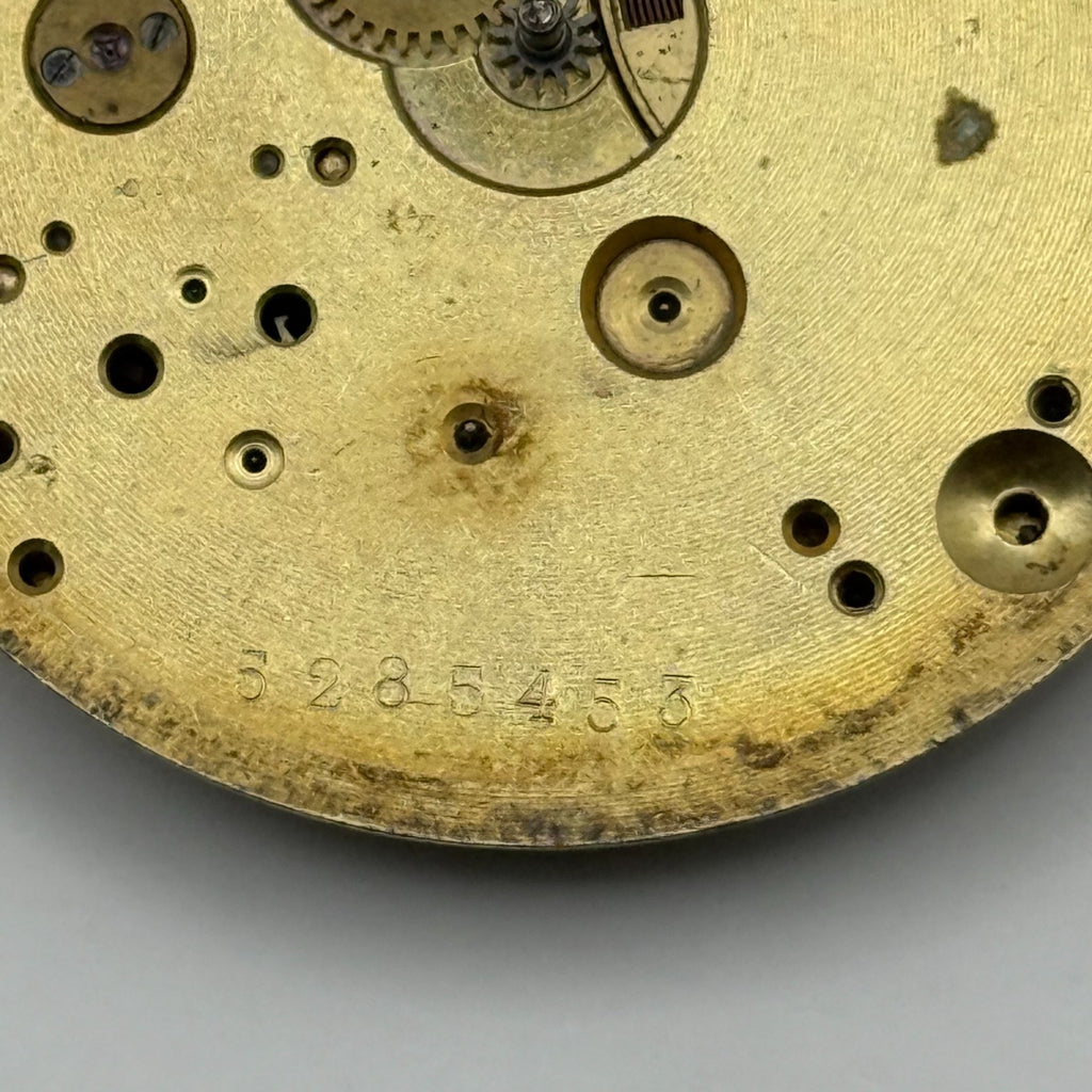 Swiss Lever Pocket Watch Movement - Unidentified - Parts / Repair 42.3mm