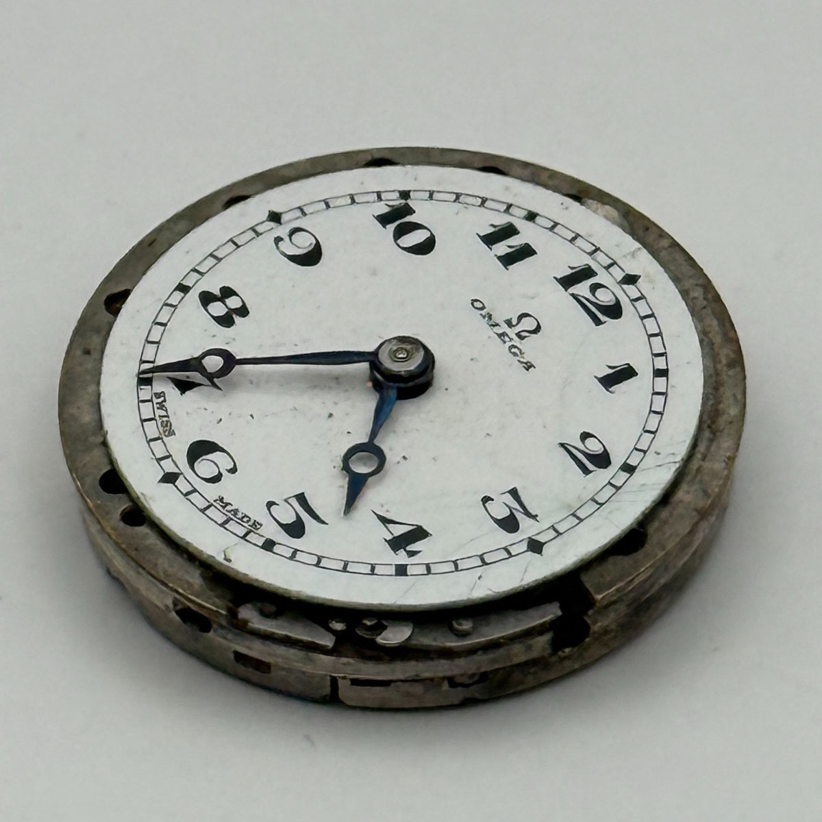 Omega 19.4S Watch Movement - Rare Calibre For Restoration Or Parts Use 19.7mm