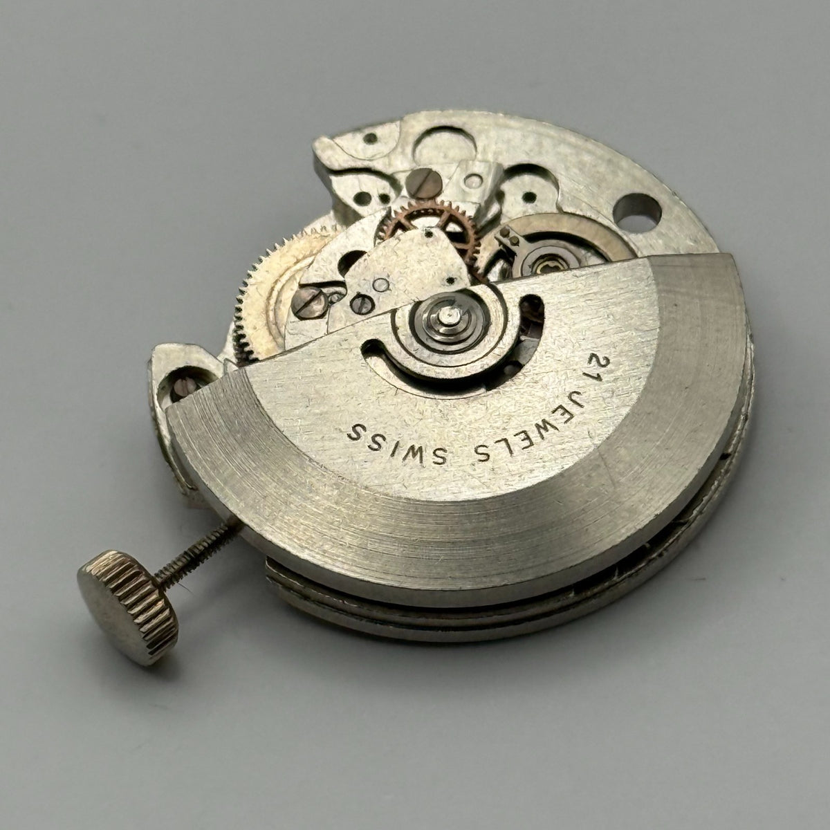 EB 8135 Watch Movement - 21 Jewels Automatic For - For Parts / Repair - 25.9mm