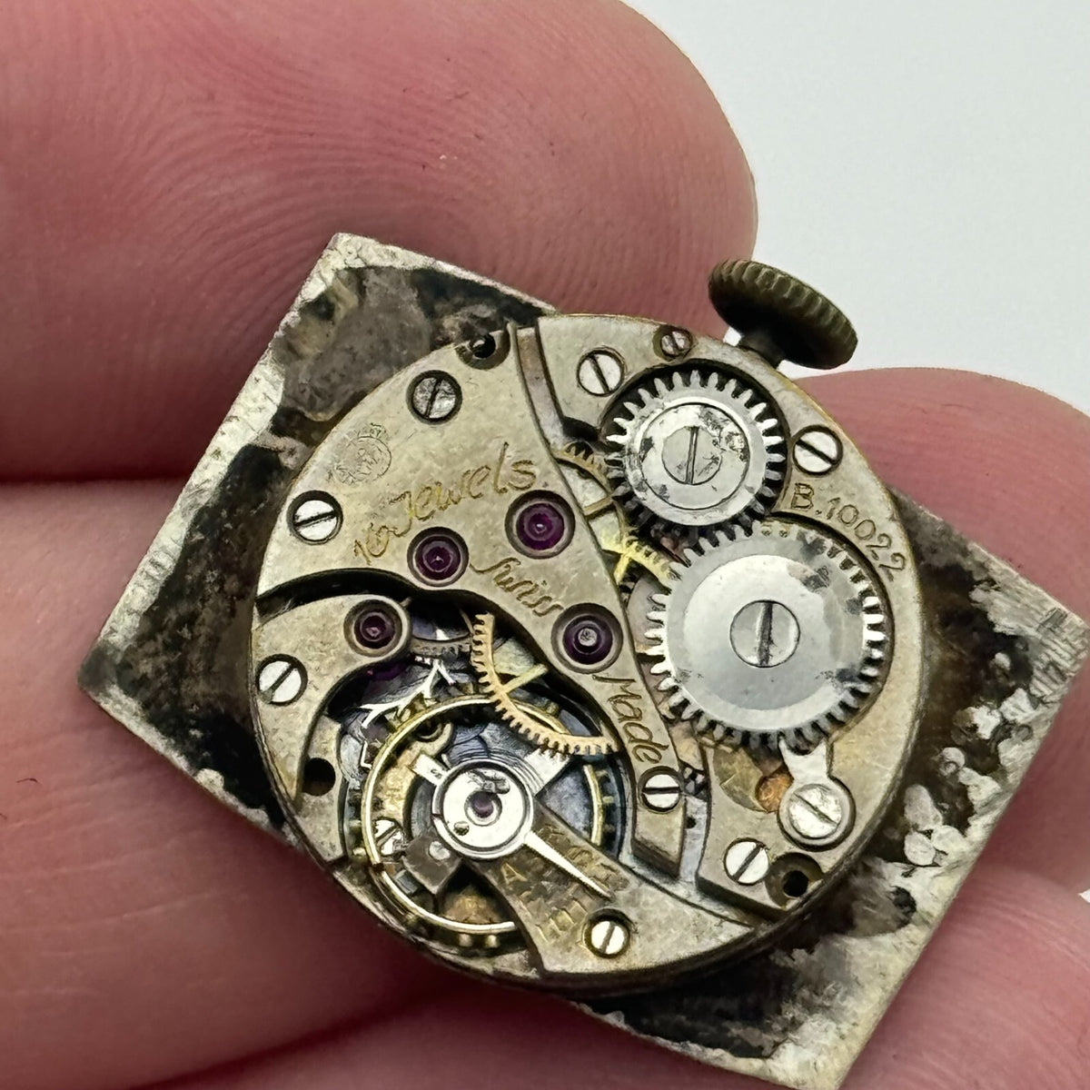 Dreadnought B.10022 Watch Movement Manual Wind 16 Jewels Swiss Made Parts 19.7mm