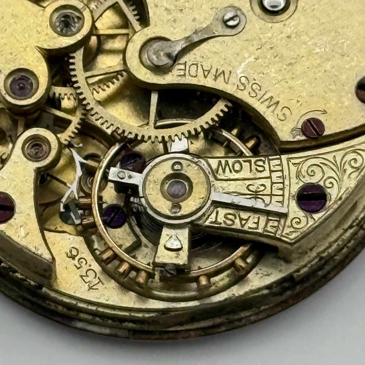 Longines 13.56 Watch Movement - Antique - For Parts / Repair - 30.3mm
