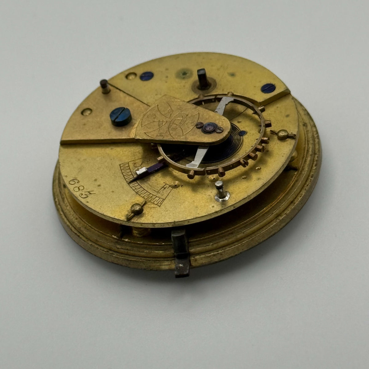 English Lever Pocket Watch Movement - CWMC Antique - For Parts / Repair - 42.9mm