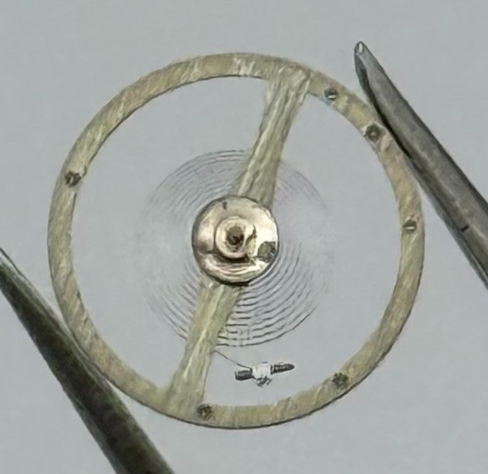 VUFE 57/5 Balance Wheel Complete And Spring 5¼’’’ 945 Watch Movement Parts NOS