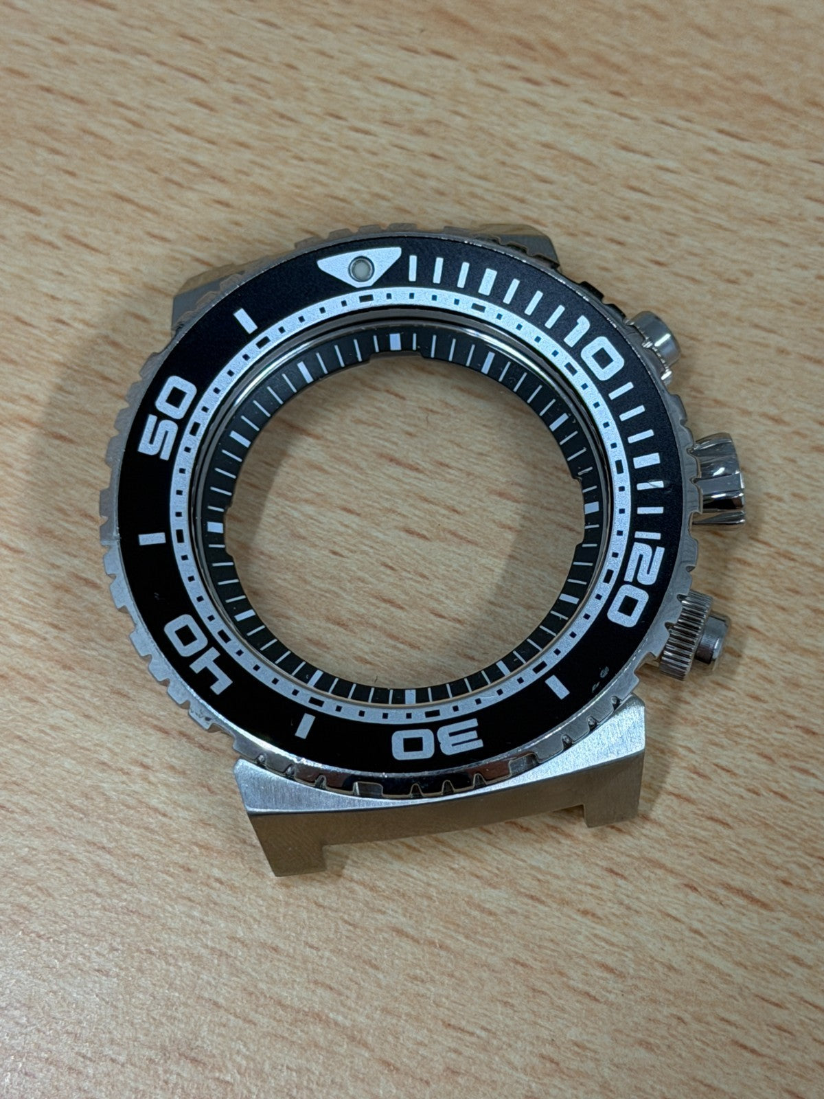 Seiko Caesar 7T92-0JG0 Chronograph Divers Watch Case SNDA13P1 - New Old Stock