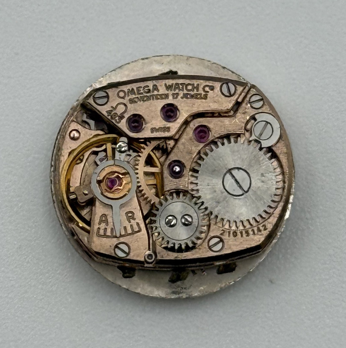 Omega 483 Ladies Watch Movement - For Parts / Repair