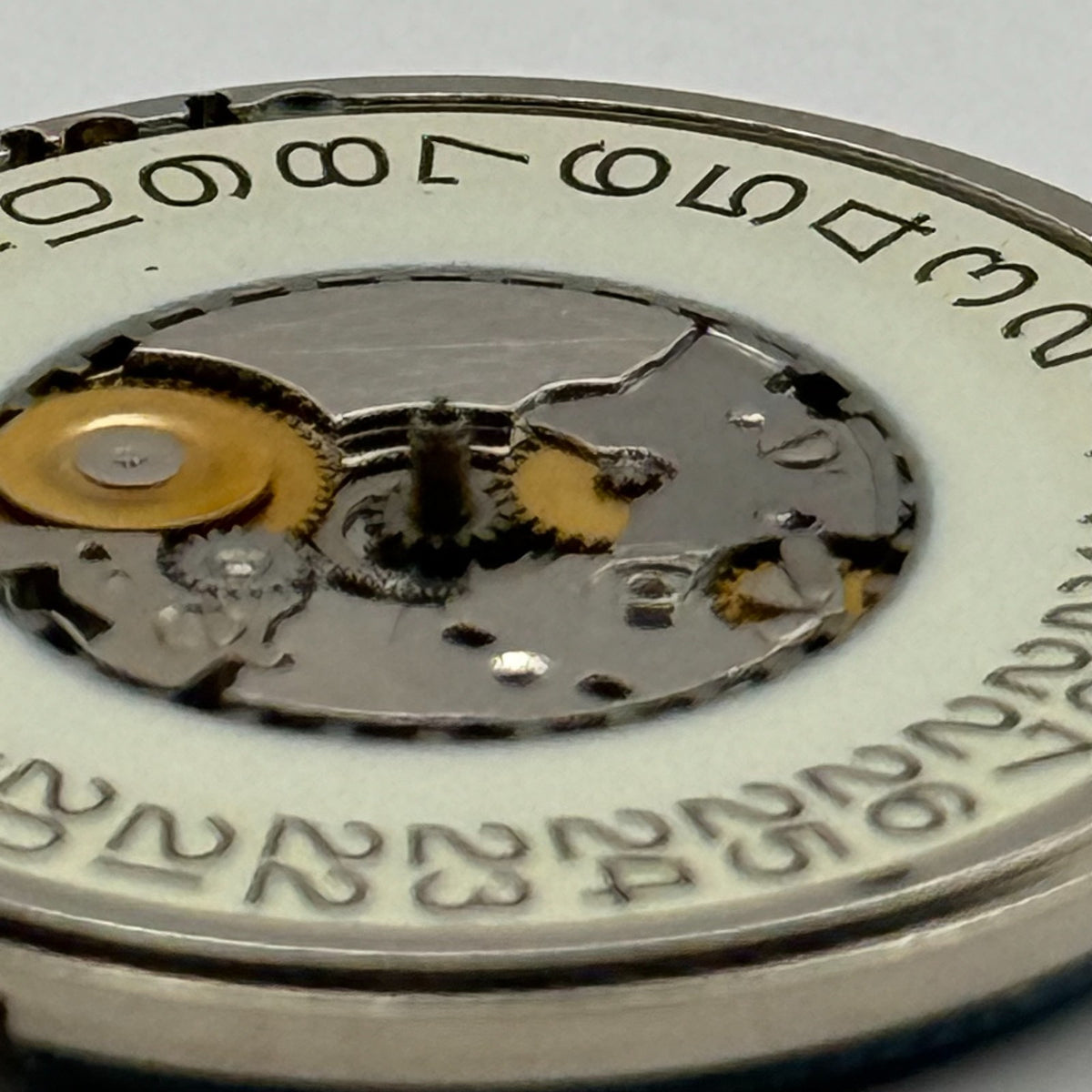 ETA 955.411 Watch Movement Quartz Unadjusted 7 Jewels Swiss Parts Repair Spares