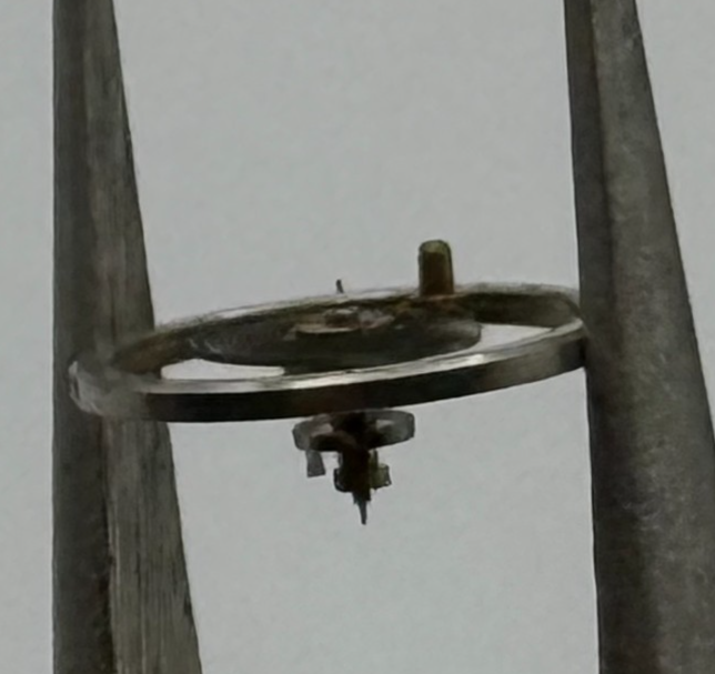 Brac 2051 Balance Wheel Complete And Spring  5½’’’ 69 M Watch Parts NOS