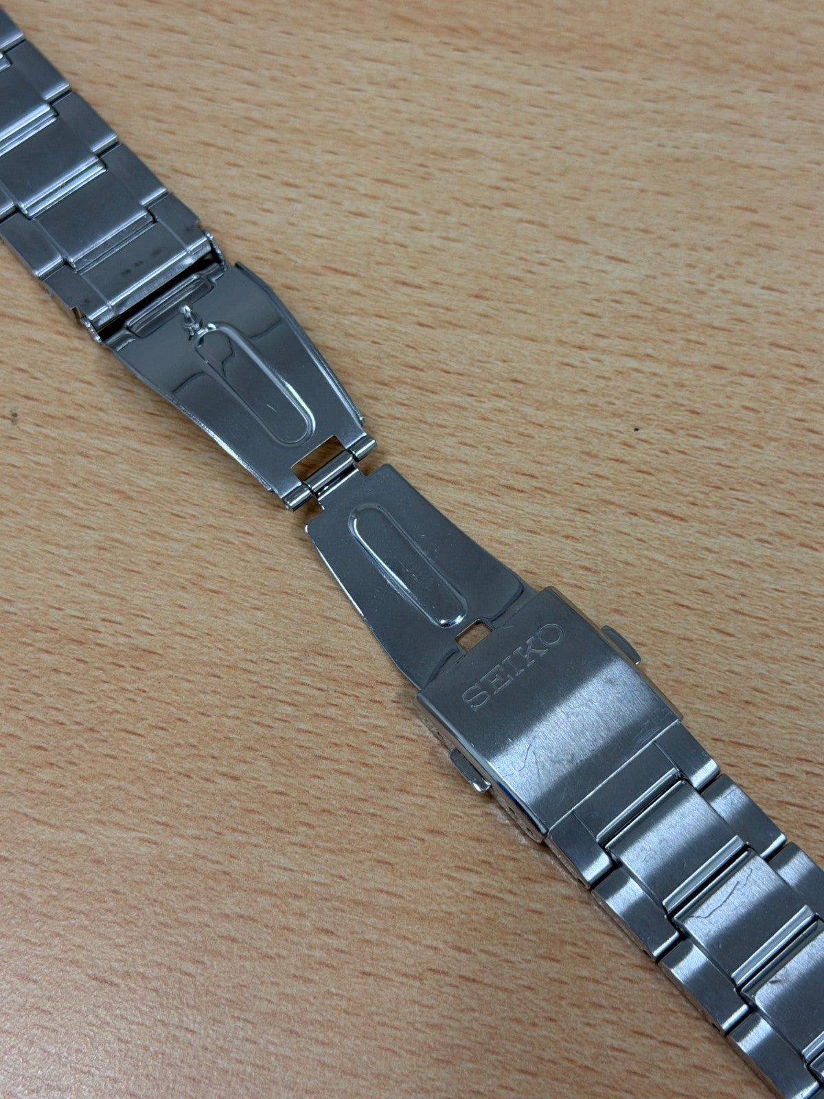 Seiko M0ES-D-I Bracelet - 754 - For 5M62 Kinetic - 20mm Ends - Stainless Steel