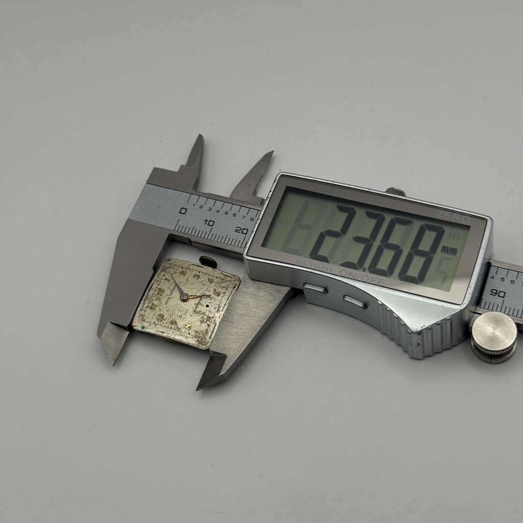 Seth Thomas 001 Watch Movement D247 Running RARE Manual Wind Parts 23.6mm