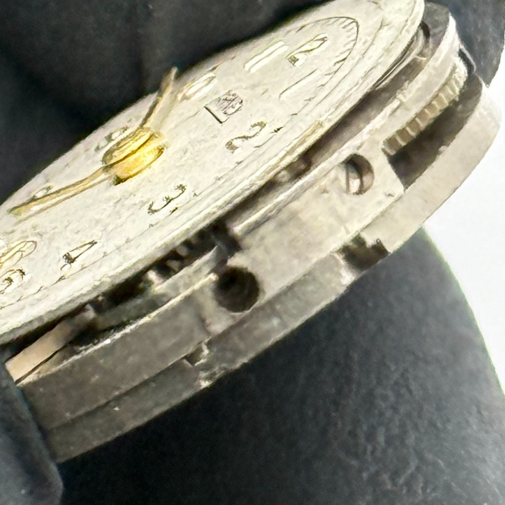 Unidentified Watch Movement Arnex 15 Jewels Swiss Manual Wind Parts 19.6mm
