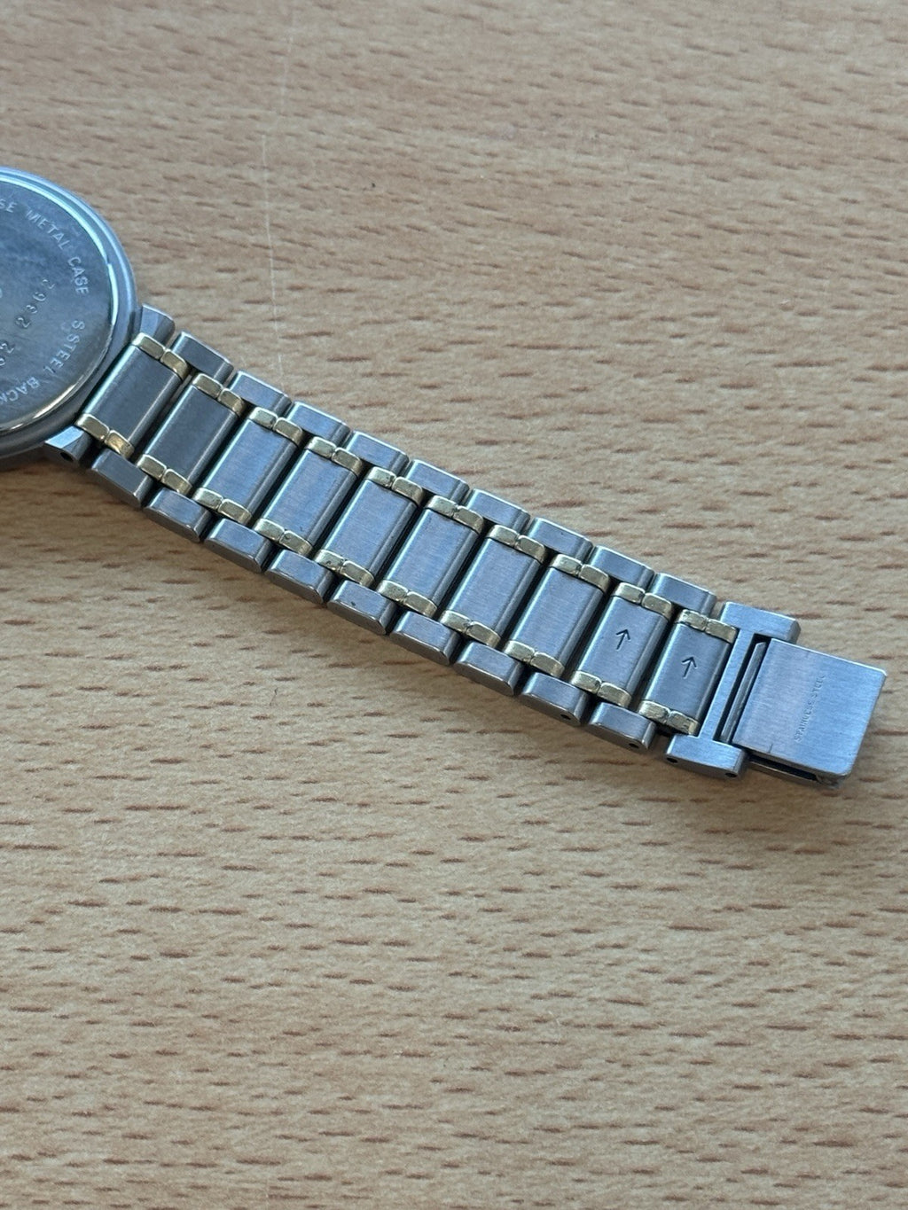 Guy Laroche Two Tone Vintage Watch Swiss Made Roman Numerals Quartz Working 32mm