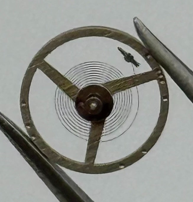 FEF 6620 Balance Wheel Complete And Spring 5½’’’ 1449 M Watch Movement Parts NOS